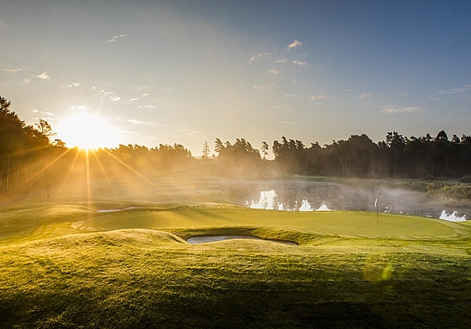 Hills Golf & Sports Club