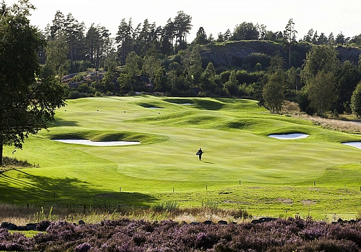 Hills Golf & Sports Club