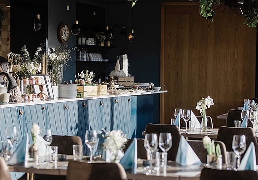 Hills Golf & Sports Club